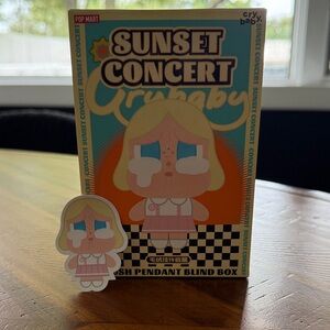 Pop Mart Sunset Concert Cry Baby ‘Pink White’